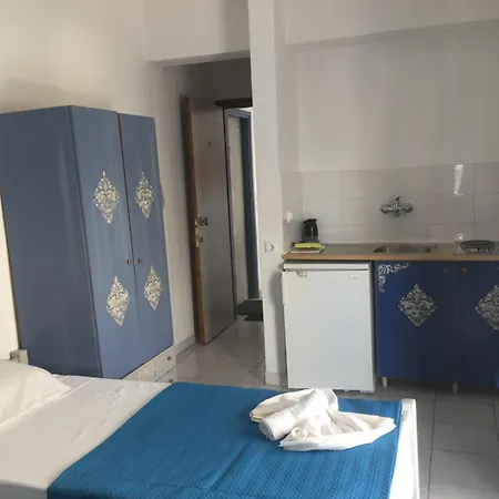 Fotini's 3* Olympiakí Aktí